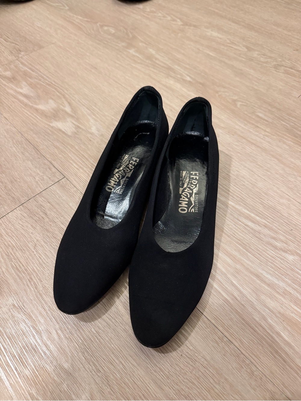Salvatore Ferragamo Black Nylon Semi-Pointed Ballet Flats 6.5–7